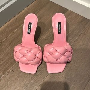 Nine west sandals size 6